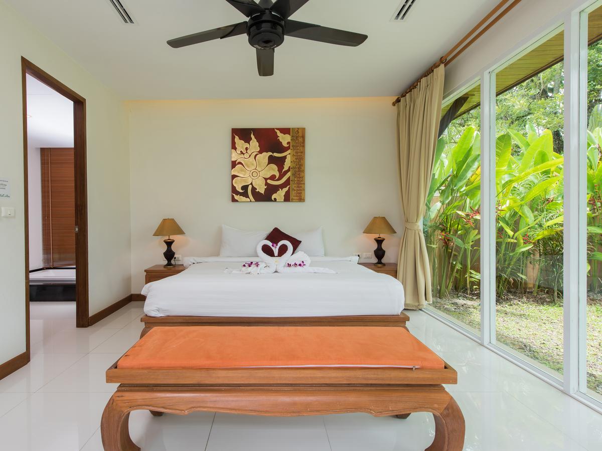 Kiara Villas Thalang Exterior photo